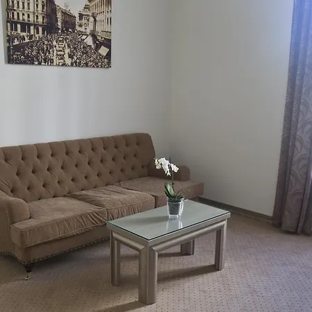 Euro Grivita Szálloda 3*