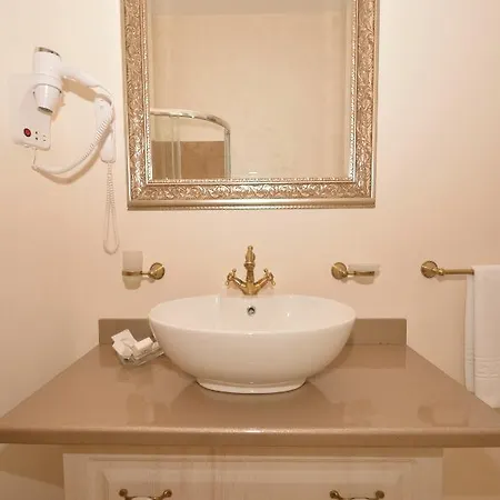 Euro Grivita Hotel Bucureşti