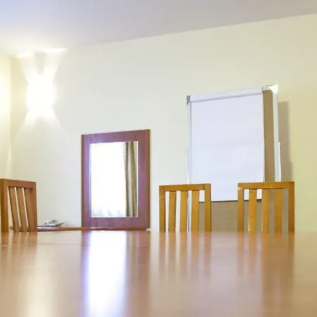 Euro Grivita מלון