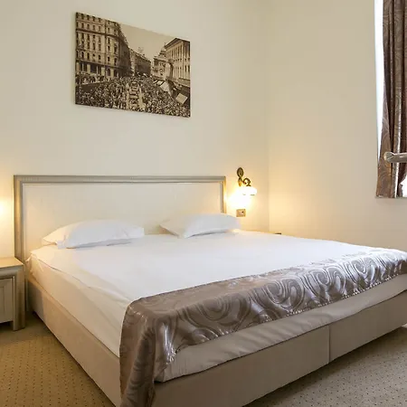 Готель Euro Grivita Бухарест