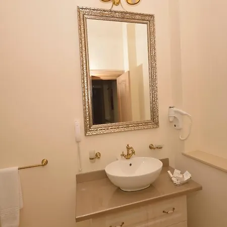 Ξενοδοχείο Euro Grivita 3*